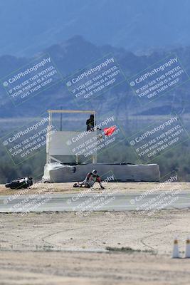 media/Nov-16-2025-Race Pace (Sun) [[8c5fa54630]]/Verified Riders/2-Turn 7 (945am)/